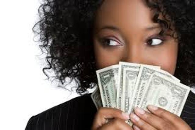 #InspireMondays: 6 Traits of a Smart Money Woman